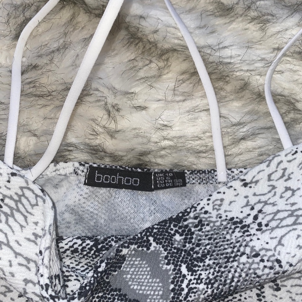 Set snake skin